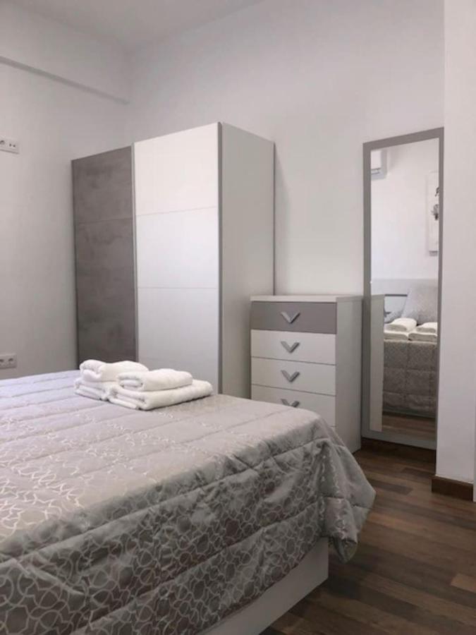 Rg Apartamentos Almería Eksteriør bilde